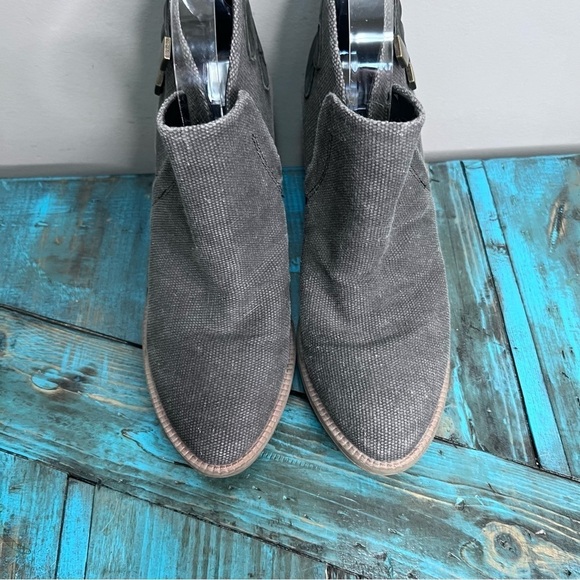 Kenneth Cole Reaction Leather Heeled Ankle Boots Size 10 - Picture 3 of 11